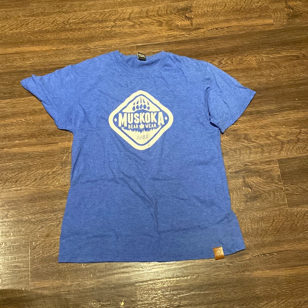 Men’s blue Muskoka bear wear shirt